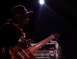 Etienne-Mbappe-bass-during-the-concert-of-John-McLaughlin-the-4th-Dimension-on-Jazz-Jamboree-2019-S