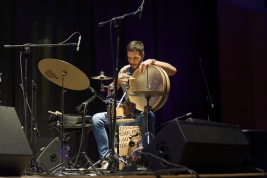 Peter-Somos-on-stage-with-Dima-Gorelik-Trio-Jazz-Jamboree-20181025