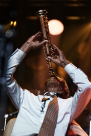 Roscoe-Mitchell-saxophone-on-stage-with-The-Art-Ensemble-of-Chicago-at-Jazz-Jamboree-2018-StodoÅa