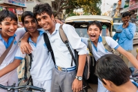 Mlodziez-na-ulicy-w-Jaipur-Indie