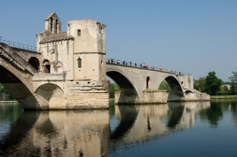 Most-w-Awinion-Francja