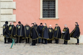 Members-of-the-Order-of-knights-of-John-Paul-II-at-demonstration-ProLife-Warsaw-20160424