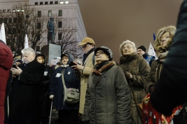 Manifestacja-13-grudnia---raz-wystarczy-Rocznica-wprowadzenia-stanu-wojennego-w-PRL-Warszawa-2018121